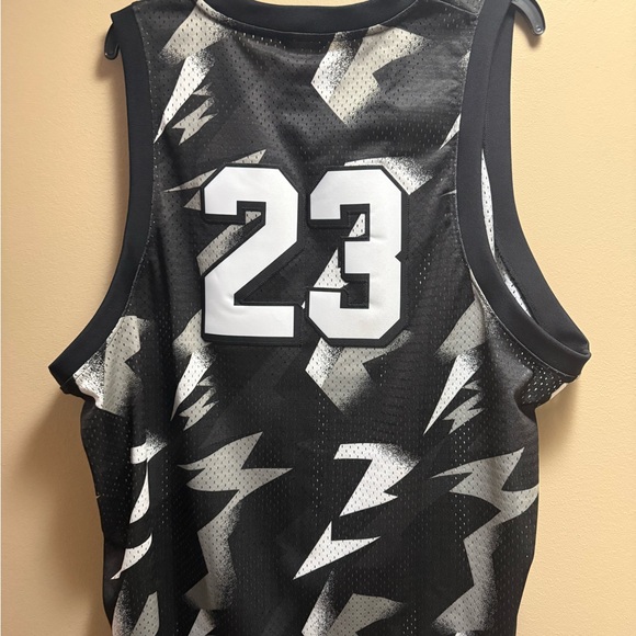 Jordan Mesh Basketball Jersey XL Lightning Bolt Jumpman #23 Nike - Picture 13 of 13